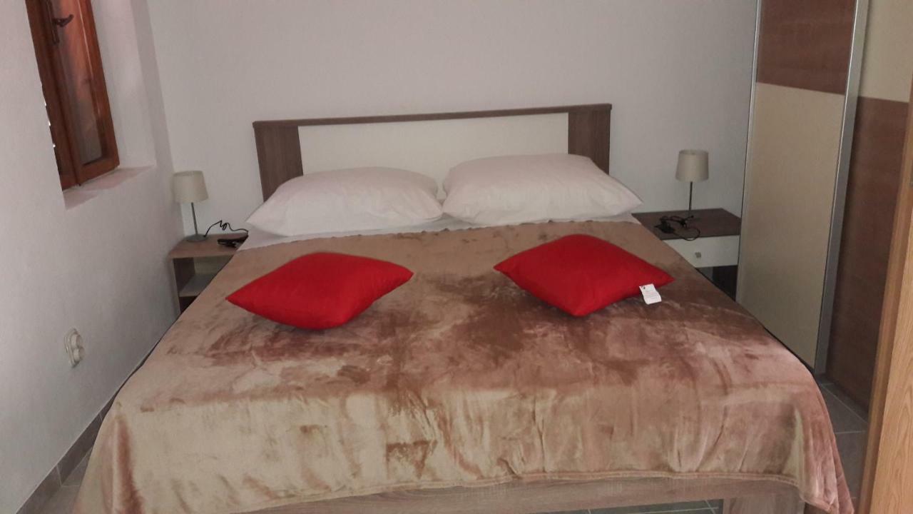 Anka'S Beach Komiža المظهر الخارجي الصورة