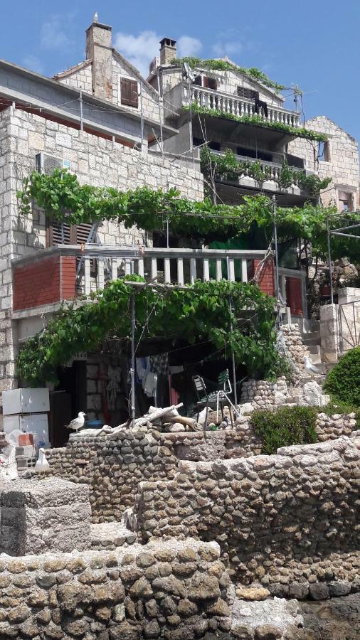 Anka'S Beach Komiža المظهر الخارجي الصورة